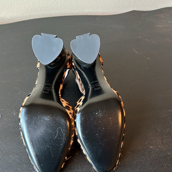 Kate Spade heels size 6.5.  Never worn just tried on! - Picture 4 of 5